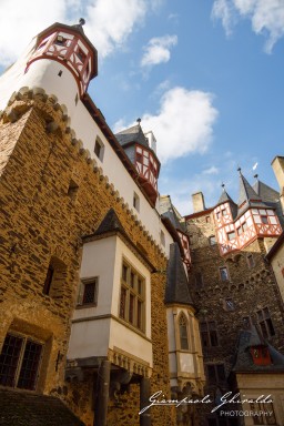 2023-08-17_Castello-di-Eltz-3785.jpg