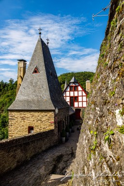 2023-08-17_Castello-di-Eltz-3792.jpg